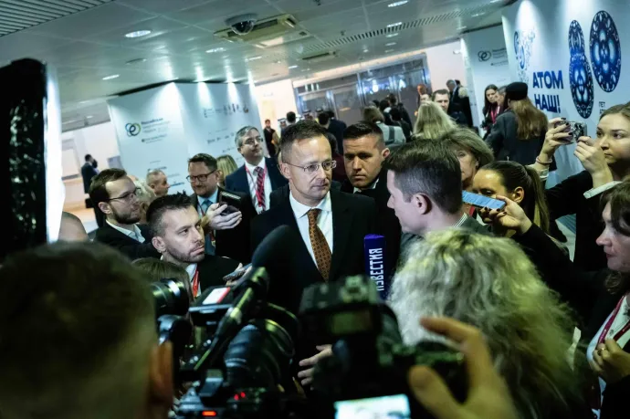 Szijjártó Moszkvában bizonygatta, hogy a magyar szuverenitás megsértésének tekintené a Barátság vezeték elleni támadást