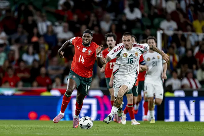 Nuno Taveres és Lukács Dániel a Portugália–Magyarország mérkőzésen – Fotó: Stefan Koops / EYE4images / NurPhoto / Getty Images