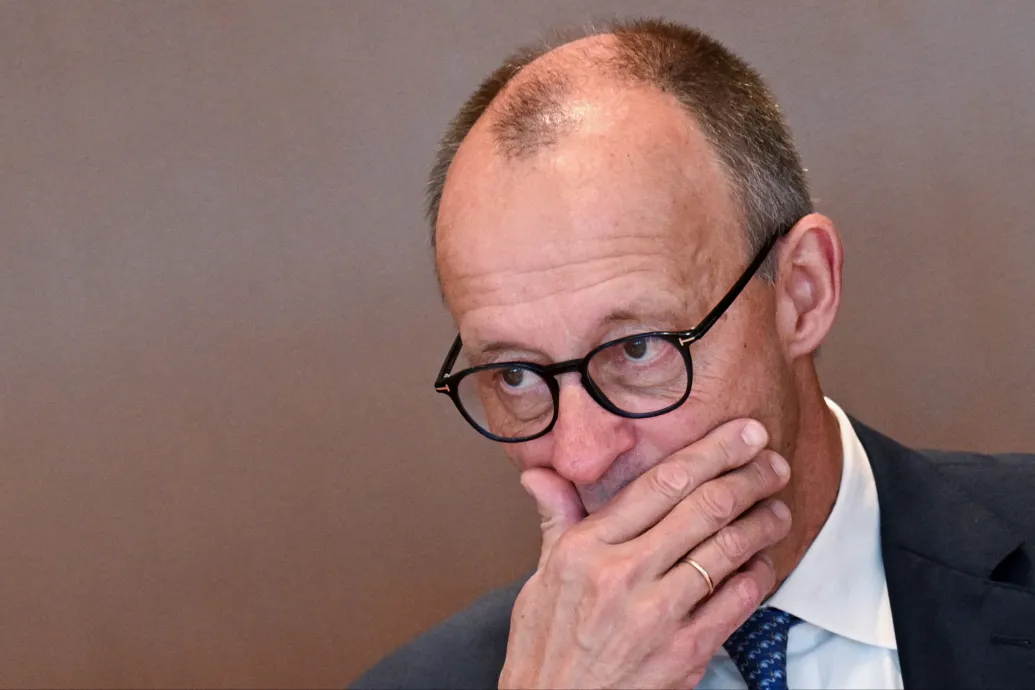 Az utolsó pillanatban vesztek össze a német kormánypártok a sorkatonaság visszavezetésén
