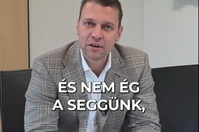 Menczer Tamás már ott tart, hogy egy random kommentelőnek bizonygatja, nem ég a seggük