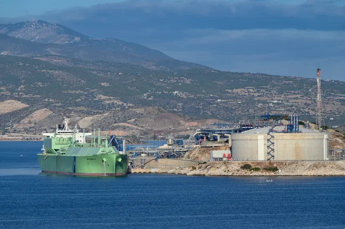 Bulgária ezerrel diverzifikál: amerikai LNG-t hoznak be, hogy lejöjjenek az orosz gázról