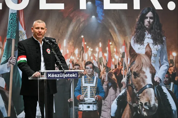 Gyanúsítottként hallgatták ki Ruszin-Szendi Romuluszt garázdaság miatt