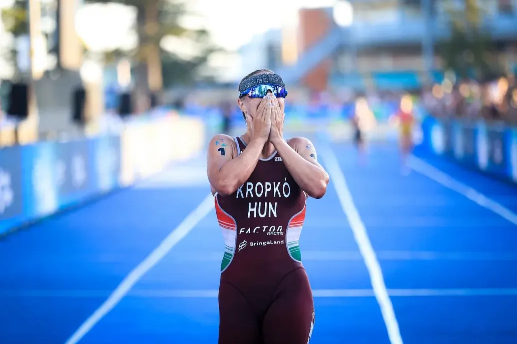 Dobogósok lettek a Kropkó testvérek az ausztráliai triatlon-világbajnokság U23-as versenyén