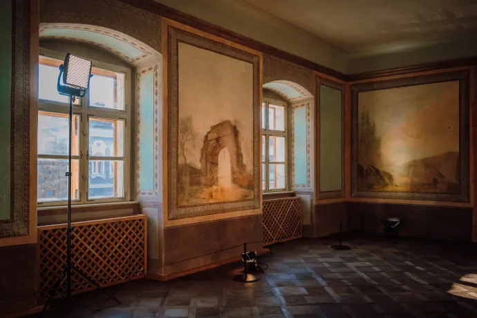 Nyolc évnyi restaurálás után megnyílt a Palota-terem a marosvásárhelyi Teleki Tékában