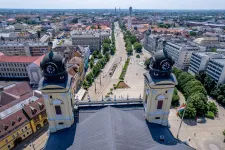 Fizetés: nettó 505. Albérlet: 230 plusz rezsi