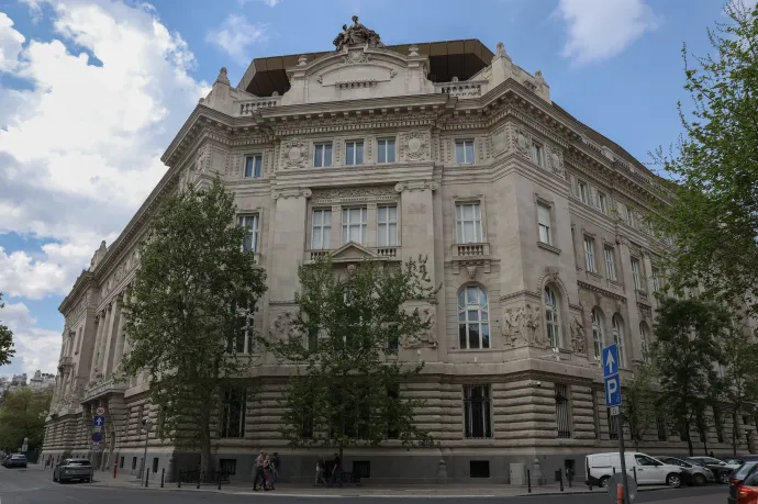 A Magyar Nemzeti Bank épülete a Szabadság téren 2025 áprilisában – Fotó: Huszti István / Telex