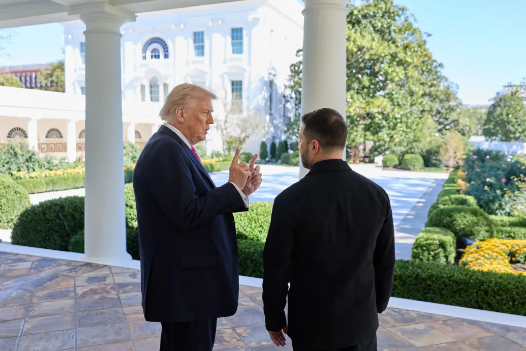 Zelenszkij Tomahawkokat remélt, helyette a közelgő Trump–Putyin-találkozó árnyéka vetült amerikai útjára