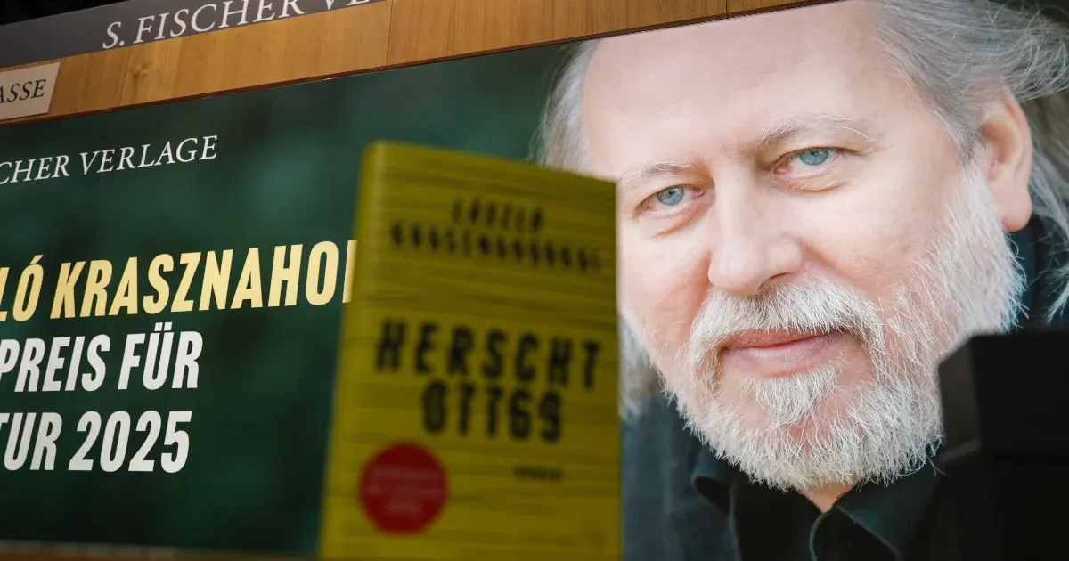 Demeter Szilárd megmagyarázta, miért egy A4-es lap hirdeti Krasznahorkait a Frankfurti Könyvvásár magyar standján