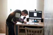 Sokkal kevesebb időt töltenek a magyarok társaságban, mint 40 éve