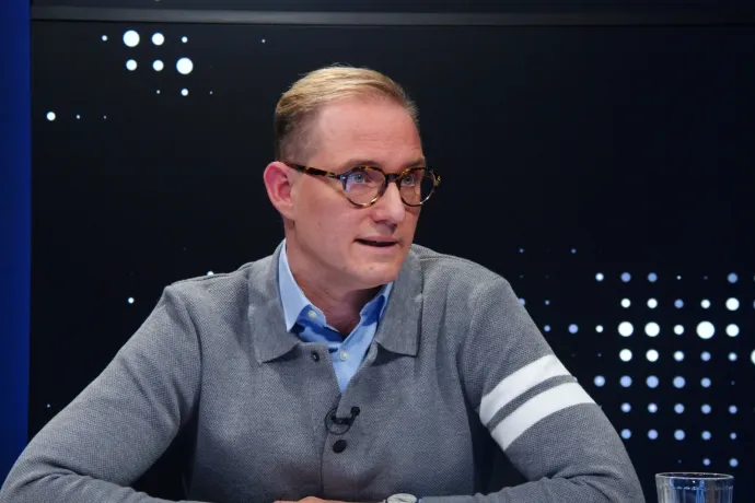 Lakner Zoltán: Mindenben Orbán Viktort tolják előre, de eddig még nem tudtak fordulatot elérni