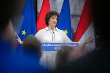 Fideszes képviselők leszavazták, hogy Dobrev Klára a Szőlő utcai ügyben felszólaljon a parlamentben