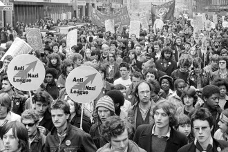 „Ez Anglia, ez fehér ország” – mondta egy koncertjén Eric Clapton, válaszul egész mozgalom született meg