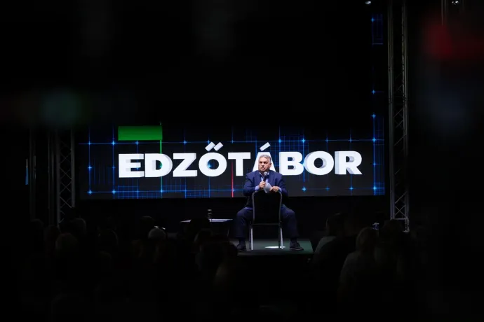 'On social media, politics is sexy"