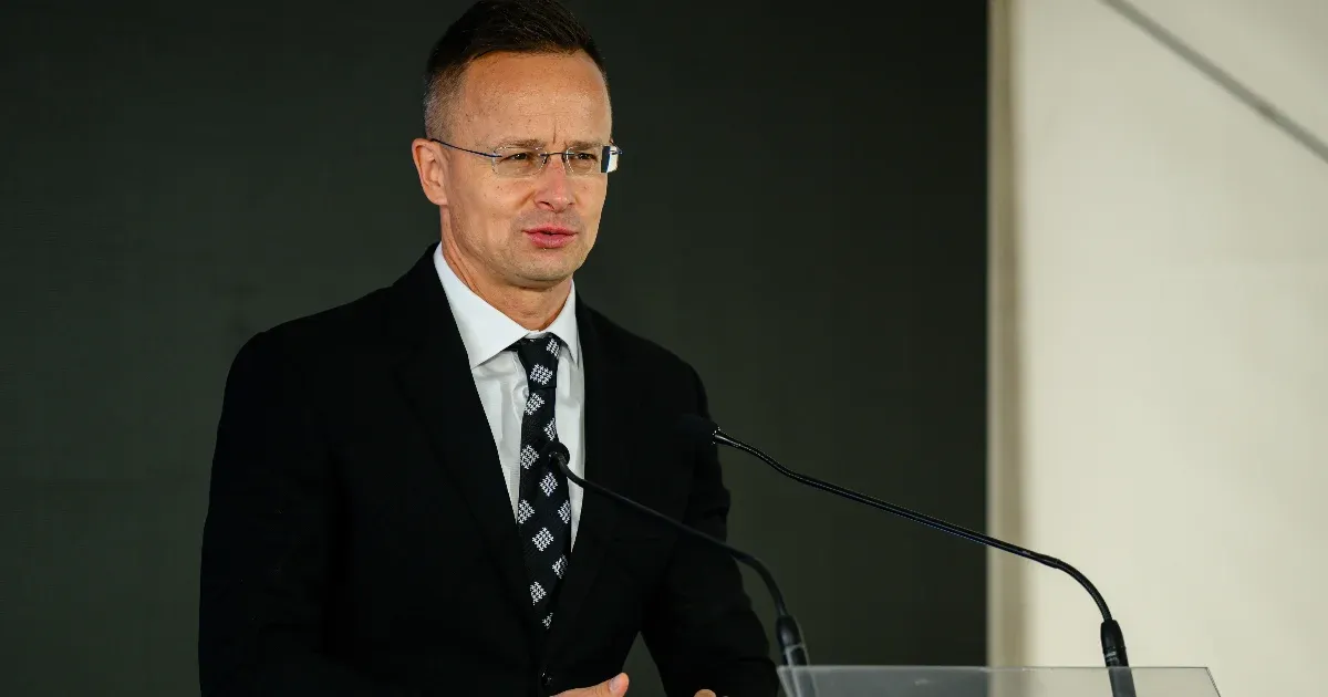 Szijjártó: Ha már kiképeztünk még egy űrhajóst, őt is felküldenénk az ISS-re
