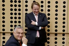 Nyílt titok volt az EU elleni magyar kémkedés a Politicónak beszélő magyar tisztviselők szerint