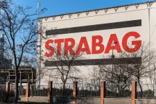 Lázár János rendkívüli auditot rendelt el a Strabag egyik cégénél