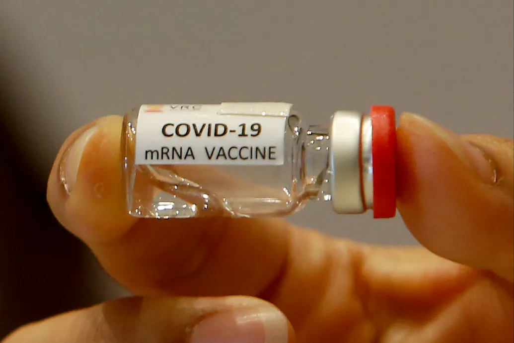 A Covid elleni mRNS-vakcinák segíthetnek legyőzni a rákot