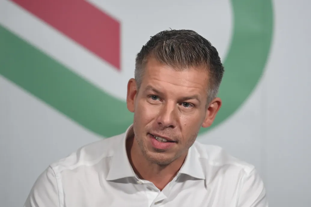 Magyar Péter szerint kétszer-háromszor annyian voltak a Tisza rendezvényén, és kommandante Kubatovot nem dicsérik meg a Karmelitában