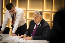 Tévedés – állította Orbán, amikor szembesítették vele, hogy Moszkva kimaradt az '56-os brüsszelezős beszédéből