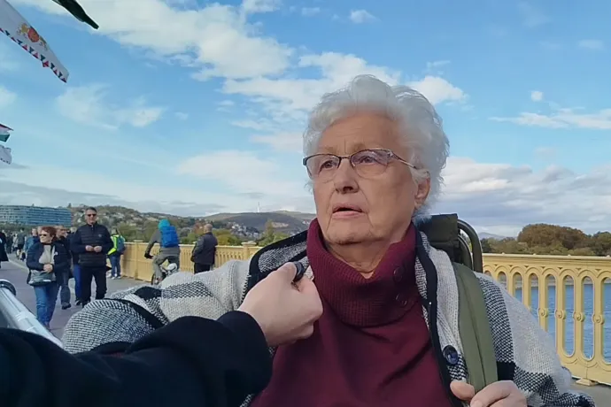 A Békemeneten adott interjút Orbán Viktor anyja, szerinte nem normális, aki kitalálta a zebrákat