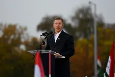 Magyar Péter Orbán országjárására: Találkozunk a megadott városokban és napokon