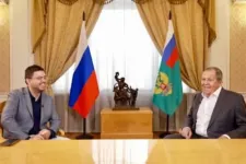 „Mindig örömmel várjuk Lavrov külügyminiszter urat az Ultrahangon” – Szijjártónál lobbizott sikerrel az Ultrahang műsorvezetője