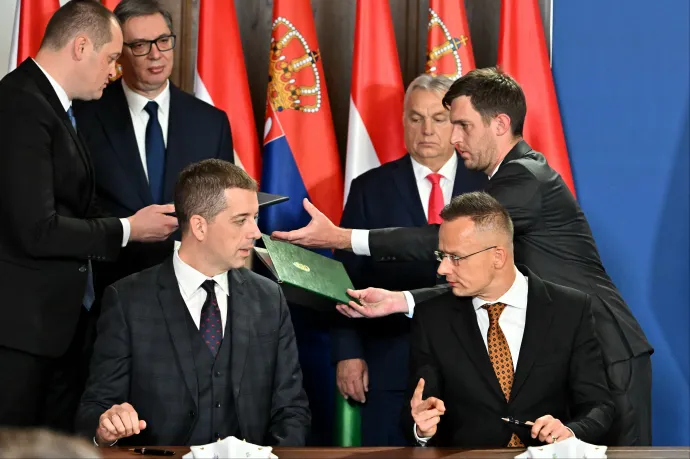 Belgrád is bejelentkezett Trump és Putyin csúcstalálkozójára, közben olyat mondott a szerb külügyminiszter, amit a Kreml hallani sem akar