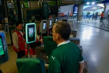 Decembertől minden külföldi utas arcképét rögzíteni fogja az Egyesült Államok