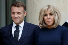 Tízen állnak bíróság elé, akik azt állították Macron feleségéről, hogy férfi