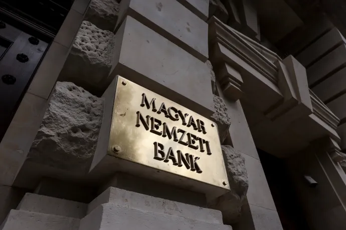 Pert vesztett az MNB-alapítvány vagyonkezelője, adatokat kell kiadnia a furcsa ügyleteiről