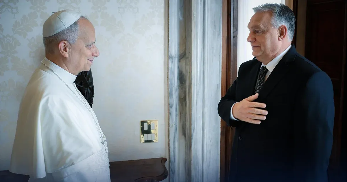 Orbán Viktor arra kérte a pápát, hogy támogassa háborúellenes erőfeszítéseit