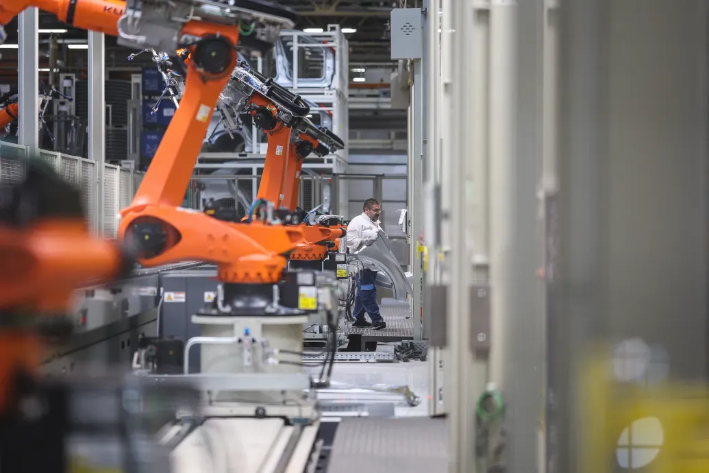 Német autógyárak leállása múlhat azon, hogy lesz-e holnap amerikai-kínai békülés