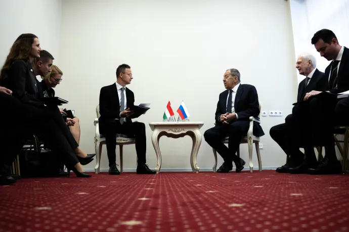 Lavrov to Szijjártó in Minsk: Russia remains open to a peace summit in Budapest