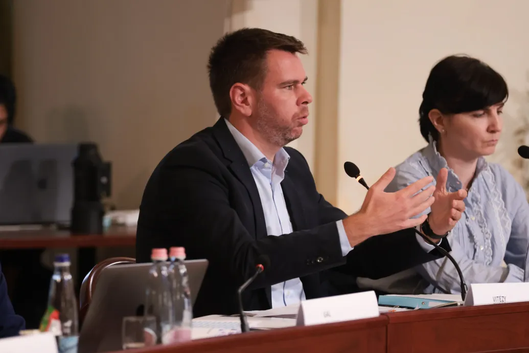 Vitézy Dávid: A Lázár államtitkára által vezetett tervtanács miatt is áll a rakpart felújítása