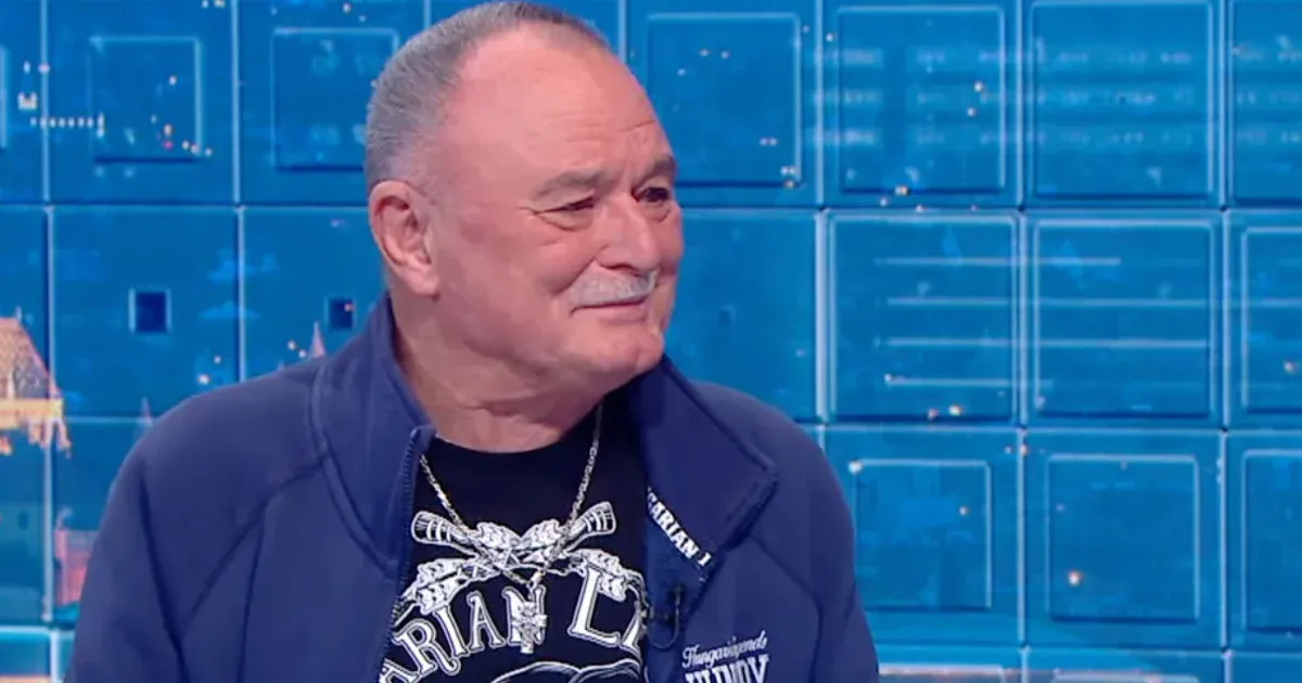 Nagy Feró elnézést kért