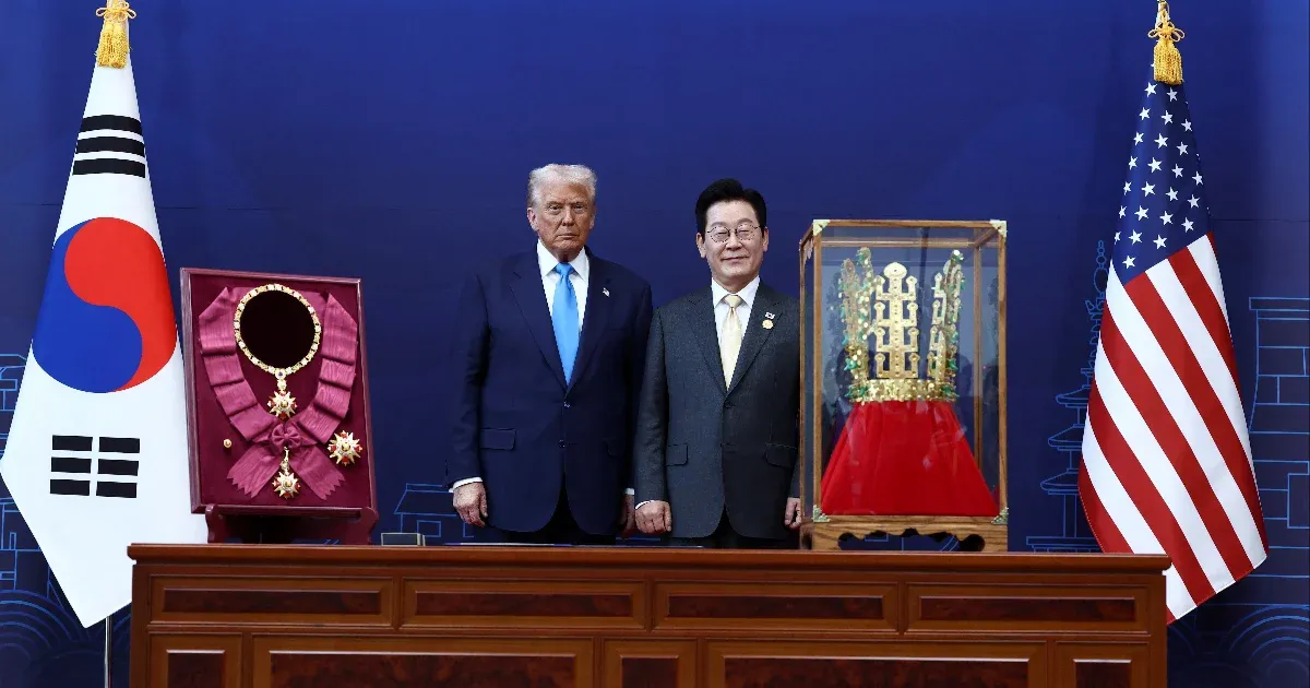 Dél-Korea aranykoronával és ketchupös marhahúspogácsával igyekszik imponálni Trumpnak
