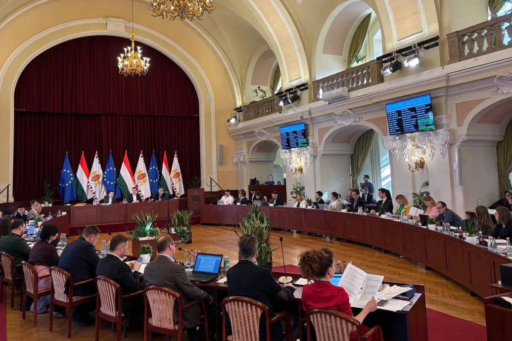 Nevezzék át Tisza Szigetre, a kormány pótolja a bevételeket – a Sziget jövőjéről vitázik a Fővárosi Közgyűlés