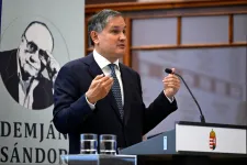 Megduplázza a kkv-támogató programban kapható tőkét a kormány