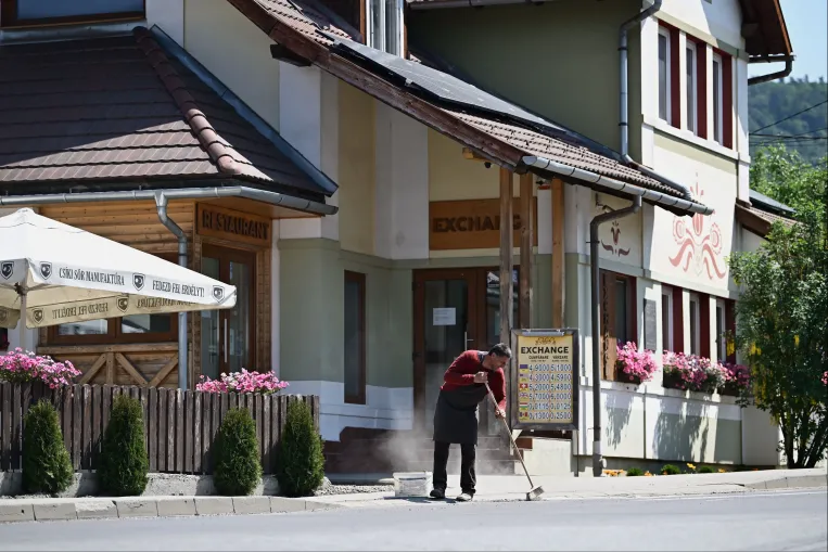 Szilveszteri bulikkal, sípályákkal és gasztrotúrákkal hoznák vissza Parajdra a vendégeket