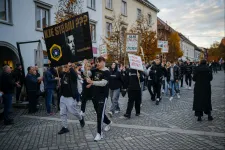 Egy emberölés két miniszter lemondásához vezetett, de szlovén tüntetők ennél is többet követelnek