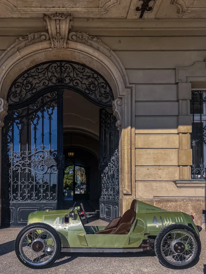 Cyclecar a Festetics Concours d'Elegance-on. A Rejoy iPhone 13 készülékével készült saját kép – Fotó: Telex.hu