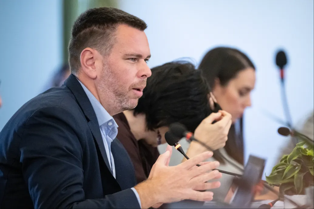 Vitézy: Ha egy százalék esély is van még a Sziget megmentésére, éljünk vele