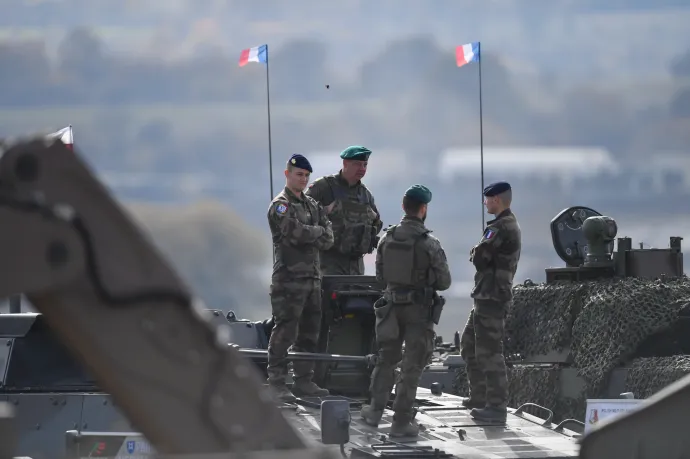 3500 külföldi katona marad Romániában az amerikai csapatkivonás után