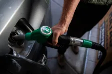 Készenléti benzinkutakat jelölne ki a kormány válsághelyzet esetére