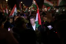 Magyar Péter az összes párttal aláíratna egy nyilatkozatot a választás tisztaságáról