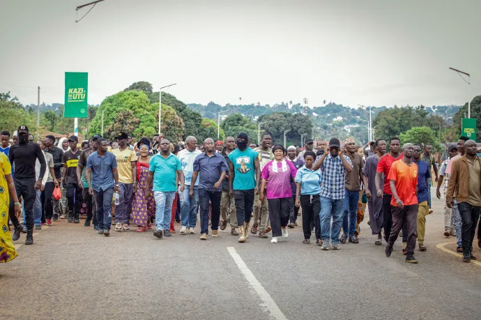 Százak halhattak meg a tanzániai zavargásokban, miközben Samia Suluhu Hassan elsöprő fölénnyel nyerte a választást