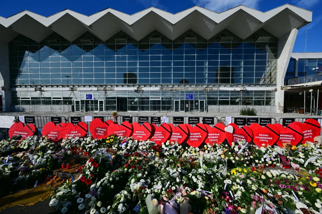 Tudnom kell, hogy ki ölte meg a fiamat, tudnom kell, hogy ki ölte meg azt a 16 embert