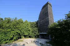 A faszerkezet károsodása miatt átmenetileg lezárták a Csergezán Pál-kilátót a Budai-hegységben