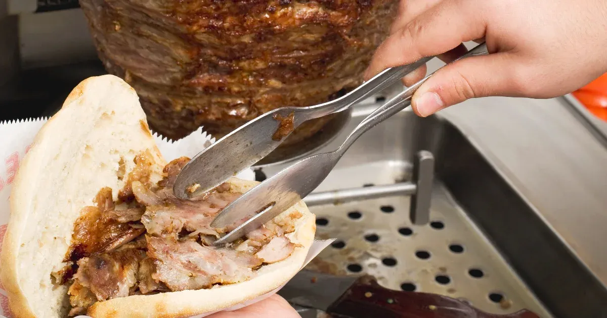 Kiemelten vizsgálja a gíroszosokat a fogyasztóvédelem országszerte