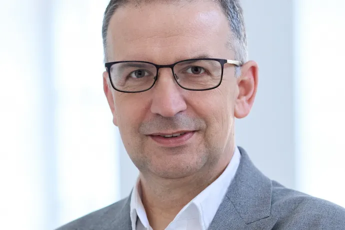 Távozó Blikk-főszerkesztő: Ha egy médium kormányközelben van, valahogy része lesz a kormányzati kommunikációnak